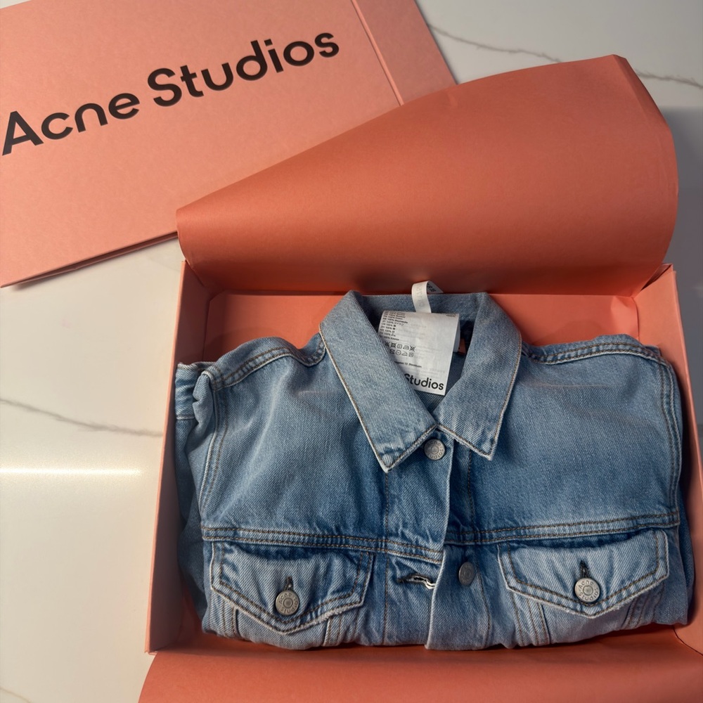 Acne Light Wash Denim Jacket in Light Blue - Picture 4 of 6